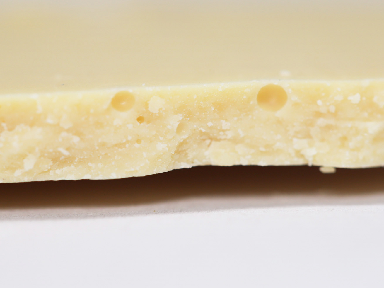 AAA HOUSE CRUMBLE MAC 1 CLOSE UP.jpg AAA HOUSE CRUMBLE MAC 1 CLOSE UP.jpg