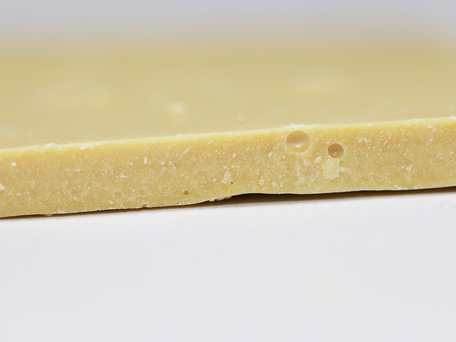 AAA HOUSE CRUMBLE MANDARIN KUSH CLOSE UP.jpg AAA HOUSE CRUMBLE MANDARIN KUSH CLOSE UP.jpg