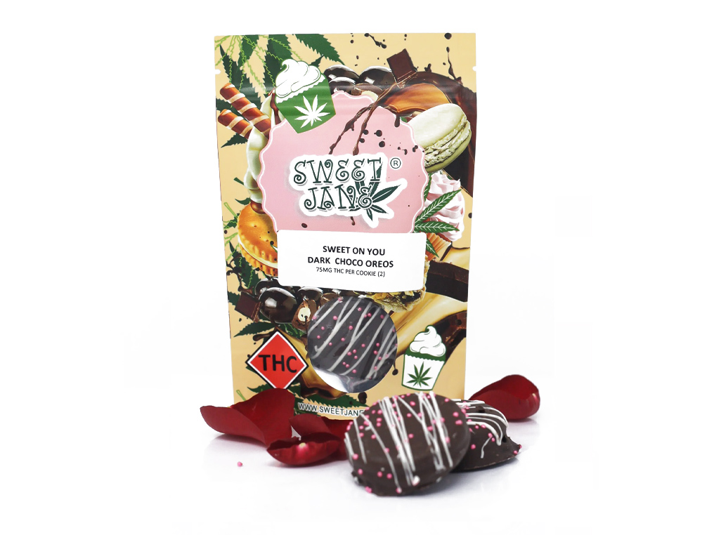 SWEET ON YOU Dark Chocolate Cream Cookies.jpg SWEET ON YOU Dark Chocolate Cream Cookies.jpg